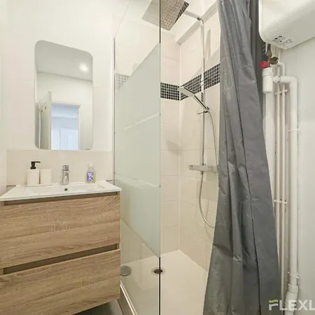 Flexliving - - Houel Holiday home
